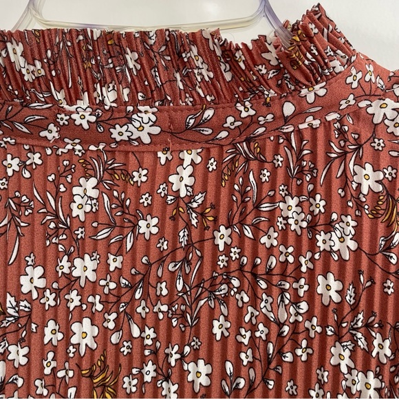 Flowy Floral Long Sleeve Blouse, Tied High Collar - Picture 5 of 10